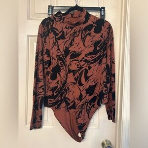 Black and brown, a new day body suit XXL stretchy